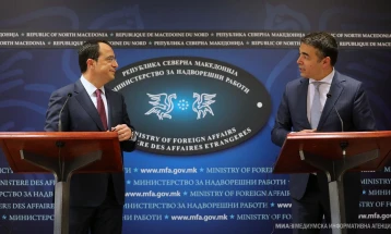 Димитров - Христодулидес: Развојот на билатералните односи ќе почне со бизнис и економските врски