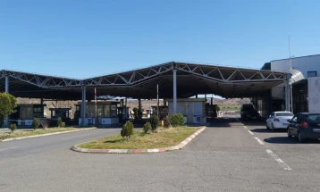 Се затвораат сите гранични премини и Меѓународниот аеродром - Скопје