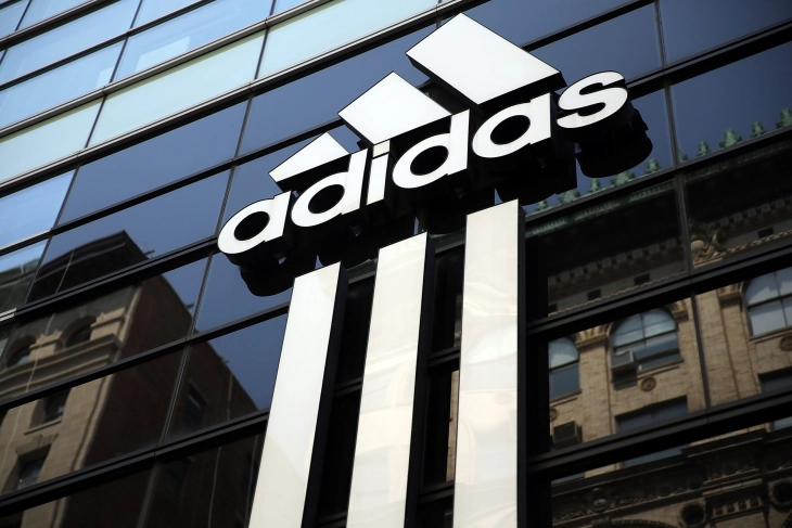 Адидас доби кредит од 2,4 милијарди евра од германската државна банка