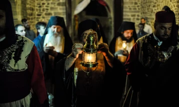 Богослужба посветена на Велигден во Бигорскиот манастир