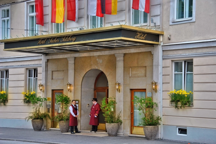 Австрија ќе забрани сместување на туристи во хотелите поради коронавирусот