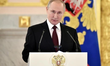Путин: Додека јас сум на власт нема да има истополови бракови
