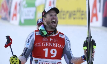 Јансруд блесна во совршен момент и повторно ја освои „Штрајф“