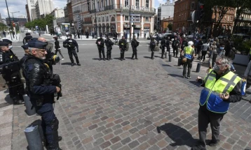 Протест и контрапротест во Тулуз