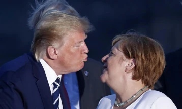 Меркел ја одби поканата на Трамп во живо да присуствува на самитот на Г7