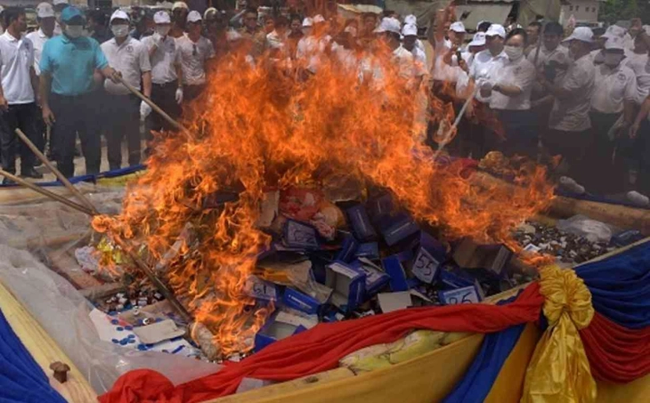Во Мјанмар уништена запленета дрога вредна 839 милиони долари