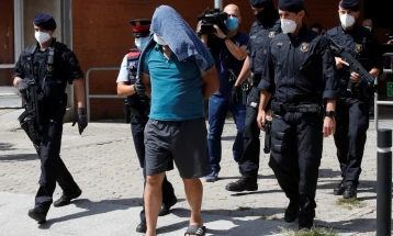 Во Барселона уапсени двајца Алжирци, припадници на екстремистичка група