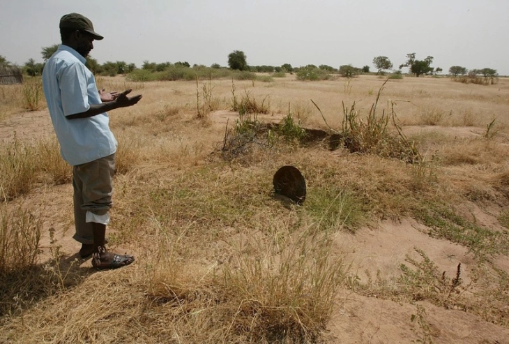 Во Судан пронајдена масовна гробница со војници
