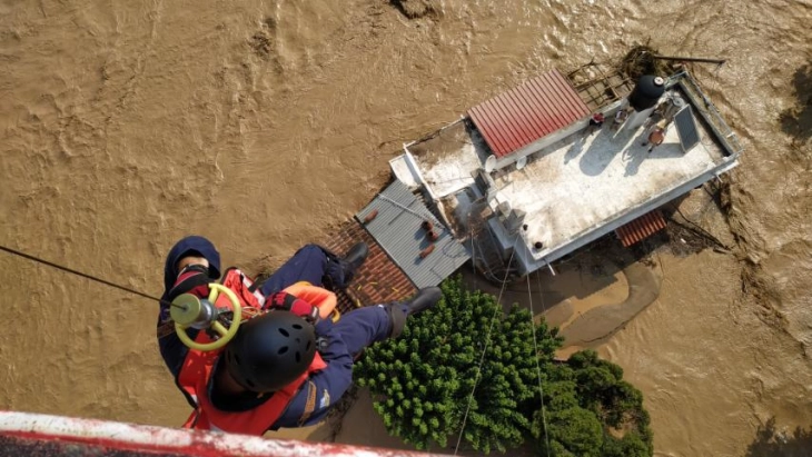Хардаљас: Петмина загинати и двајца исчезнати во поплавите на грчкиот остров Евија
