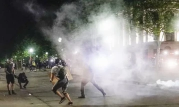 По посетата на Трамп, продолжени протестите во Кеноша