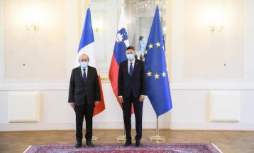 Пахор и Ле Дријан против поделба меѓу Истокот и Западот во ЕУ