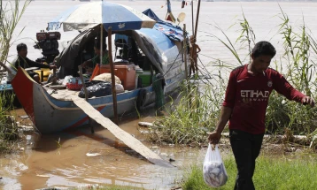 Во тропска бура загинаа седум лица во Виетнам и Камбоџа