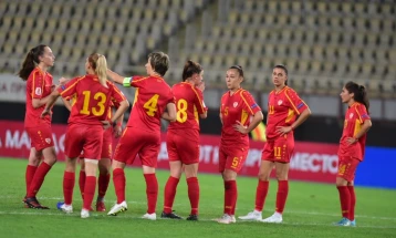 Македонските фудбалерки поразени од Франција