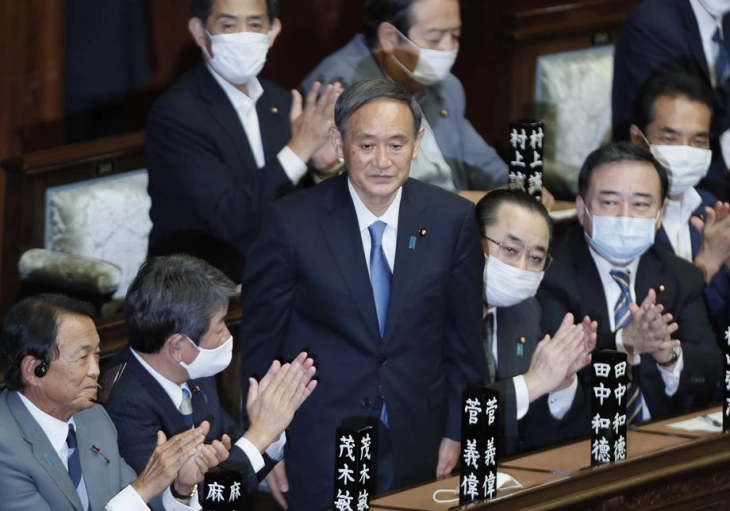 Јапонскиот премиер разговараше со претседателот на Јужна Кореја