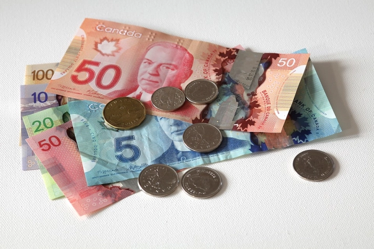 Канадскиот сојузен дефицит ќе достигне 328,5 милијарди долари