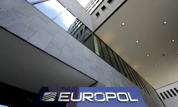 Европол: Уапсени 13 членови на криминална мрежа