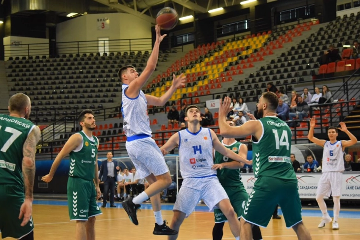 Македонските кошаркари бараат да почне првенството