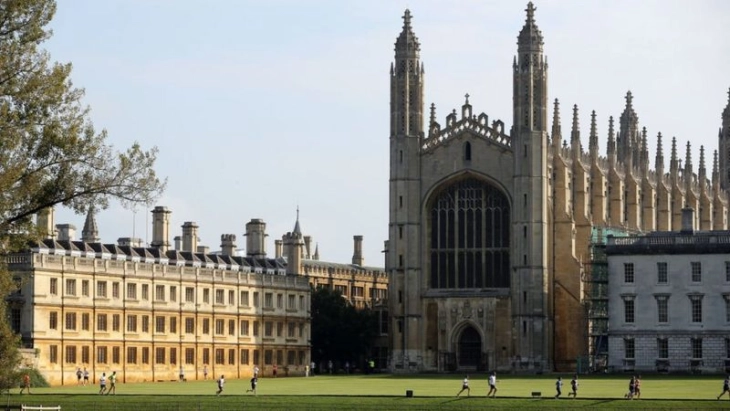 Кембриџ: Во Англија може да има до 690 починати дневно