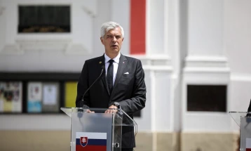 Словачкиот министер за надворешни работи во карантин поради Ковид-19