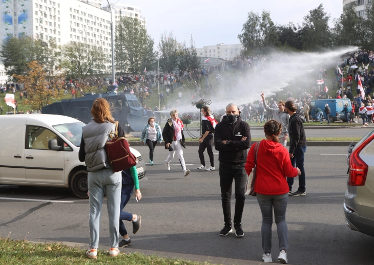 Во Белорусија уапсени 280 демонстранти