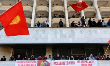 Повторени парламентарни избори во Киргистан на 20 декември