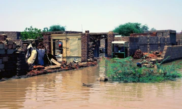 Поплавите загрозуваат животи на 800.000 луѓе во Јужен Судан