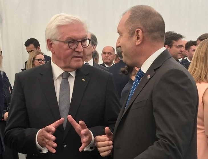 Радев: Нема да дозволиме нерешени билатерални прашања да го нарушат единството на ЕУ