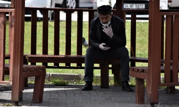 Турција забрани пушење на јавни места поради епидемијата на коронавирус