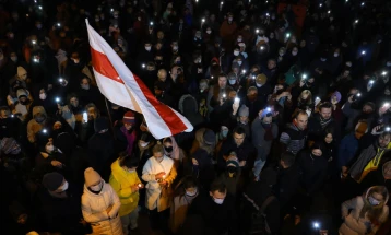 Минск: Илјадници лица протестираат поради насилна смрт на активист
