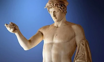 Скулптура од 4 век пр. н. е. пронајдена во канализација во Атина