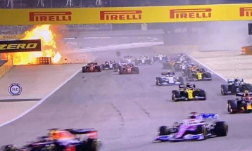 Грожан преживеа страшна несреќа, трката во Бахреин привремено прекината