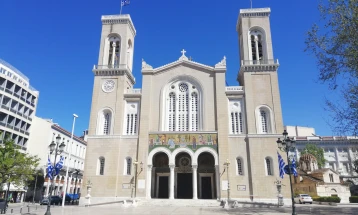 Прославата на Водици „ги скара“ црквата и Владата во Грција