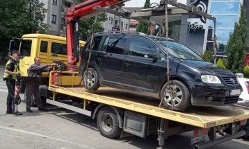 За една недела подигнати 86 непрописно паркирани возила од јавните површини во Скопје