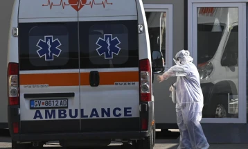 Во ковид-центрите во Скопје за 24 часа се хоспитализирани 34 пациенти, вкупно се лекуваaт 338