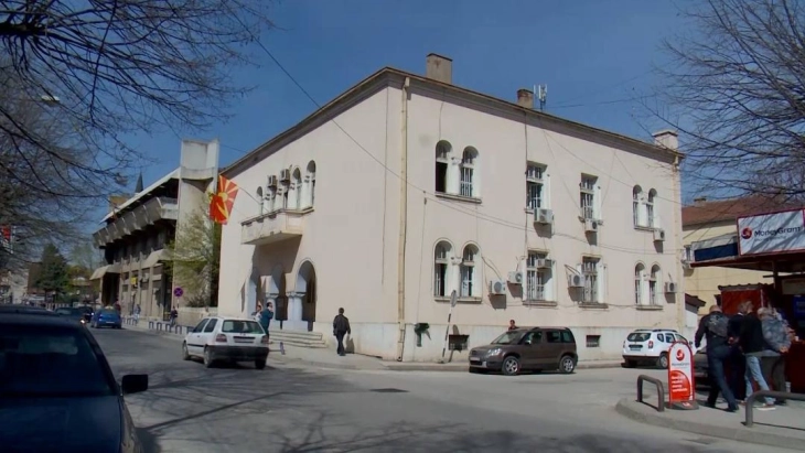 Општина Куманово објави оглас за набавка на таблети за ученици
