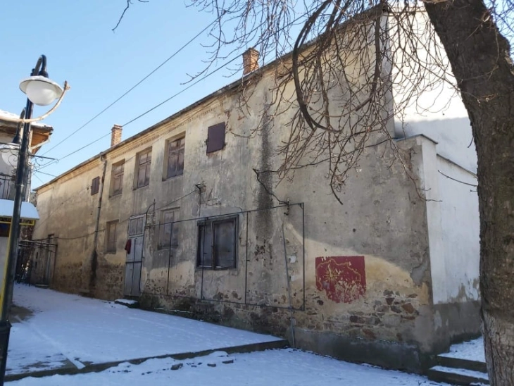 Општина Берово обезбеди техничка документација за реконструкција на руинираната киносала
