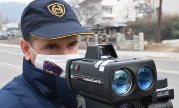 Санкционирани 83 возачи за брзо возење на автопатот Скопје- Тетово