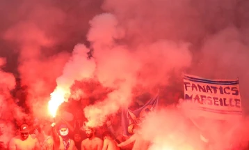 Натпреварот Марсеј - Рен одложен поради нападот на навивачите врз домашната база (видео)