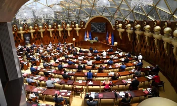 Институт за демократија: Средната оценка на квалитетот на дебатата во Собранието е 5,5