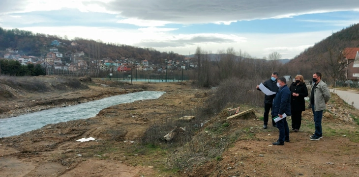 Во Македонска Каменица ќе се доградува Градскиот кеј