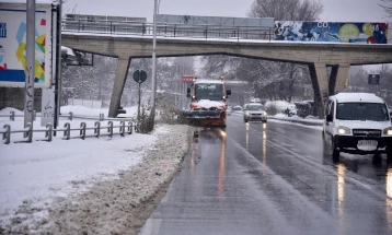Кризен штаб на Град Скопје: Градските улици и булевари чисти и проодни