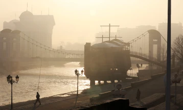 Сончево со услови за слаба утринска магла