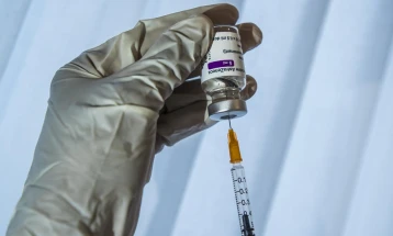Канада ја одобри вакцината на АстраЗенека