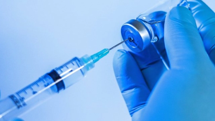 Филипче: Во текот на овој месец ќе почне имунизацијата на населението