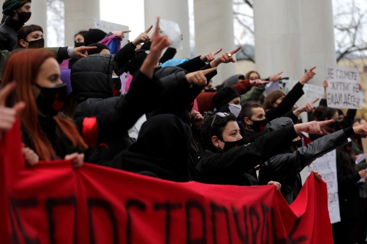 Протестен марш под мотото „Држава што не постапува е држава што силува“ по повод Меѓународниот ден на жената
