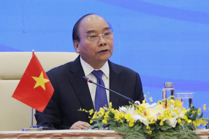 Виетнамскиот Парламент го избра Нгуен Ксуан Фук за нов претседател