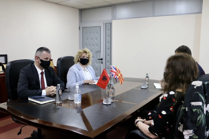 Средба на градоначалникот Ганиу со британската амбасадорка, Галовеј