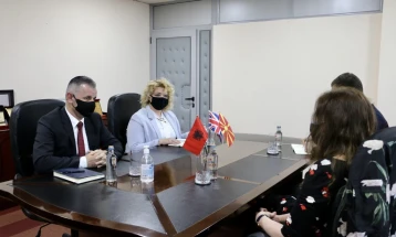 Средба на градоначалникот Ганиу со британската амбасадорка, Галовеј