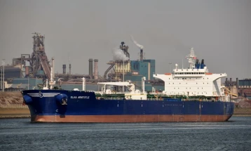 Иран го ослободи капетанот на јужнокорејскиот танкер запленет во јануари, бродот ја продолжи пловидбата
