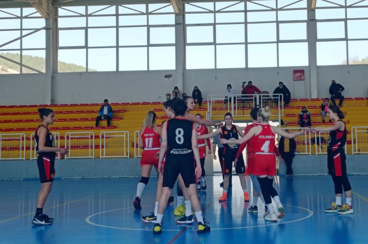 КК „Крива Паланка“ со убедлива победа на првиот натпревар од Суперлигата
